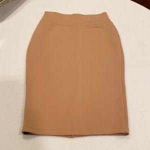 Tan Thalia Sodi pencil stretchy skirt